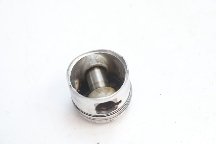 photo de CYLINDER TŁOK PEUGEOT V-CLIC VCLIC 50 (2007 - 2013) - Alternatywny kąt