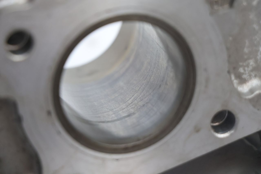 photo de CYLINDER TŁOK PEUGEOT V-CLIC VCLIC 50 (2007 - 2013) - Część sprawdzona