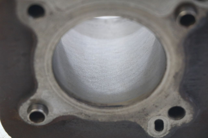 photo de CYLINDER TŁOK PIAGGIO VESPA LXV 125 (2006 - 2009) - Zoom stanu zużycia