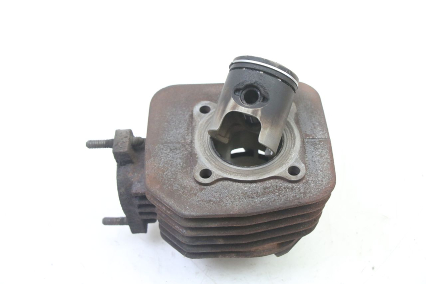 photo de CYLINDER TŁOK PEUGEOT VIVACITY NEW 2T 50 (2008 - 2017) - Widok główny