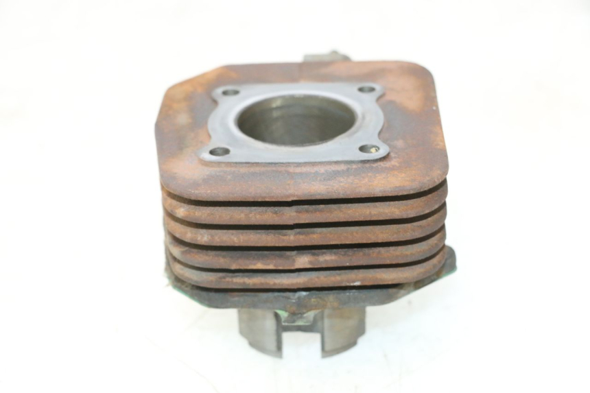 photo de CYLINDER TŁOK PEUGEOT VIVACITY NEW 2T 50 (2008 - 2017) - Zdjęcie dodatkowe
