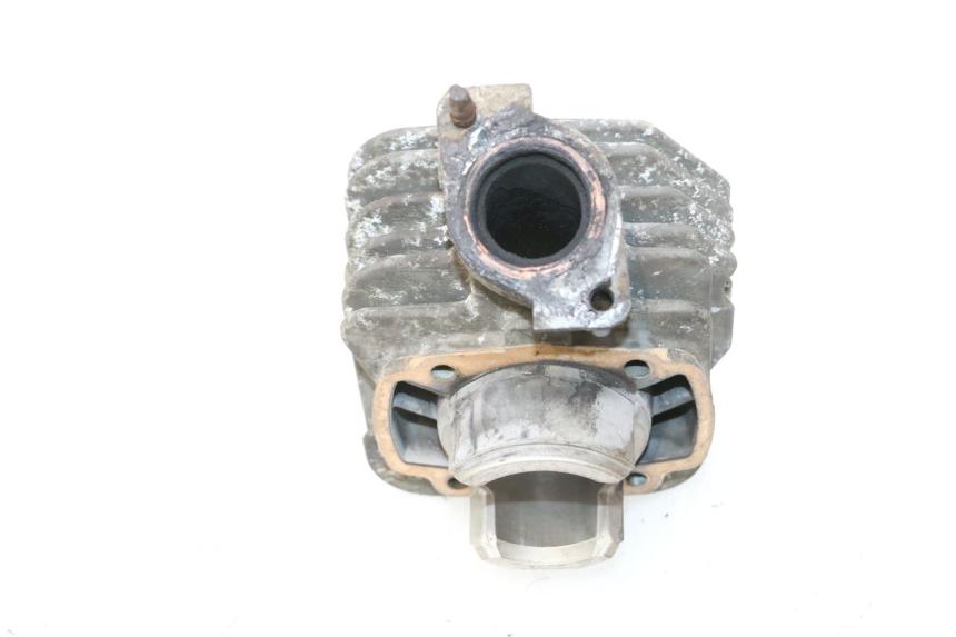 photo de CYLINDER TŁOK PEUGEOT VIVACITY 50 (1998 - 2003) - Widok z bliska