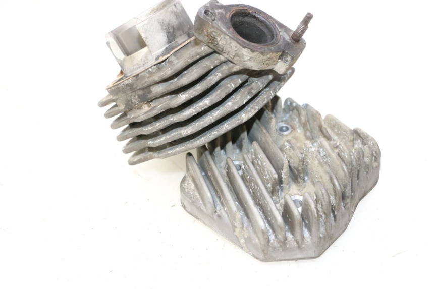 photo de CYLINDER TŁOK PEUGEOT VIVACITY 50 (1998 - 2003) - Zoom stanu zużycia