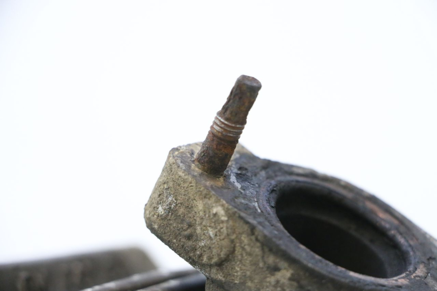 photo de CYLINDER TŁOK PEUGEOT VIVACITY 50 (1998 - 2003) - Zbliżenie techniczne