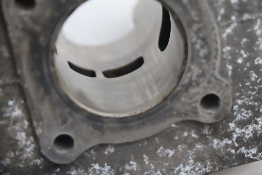 photo de CYLINDER TŁOK PEUGEOT VIVACITY 50 (2004 - 2009) - Oznaczenia i referencje