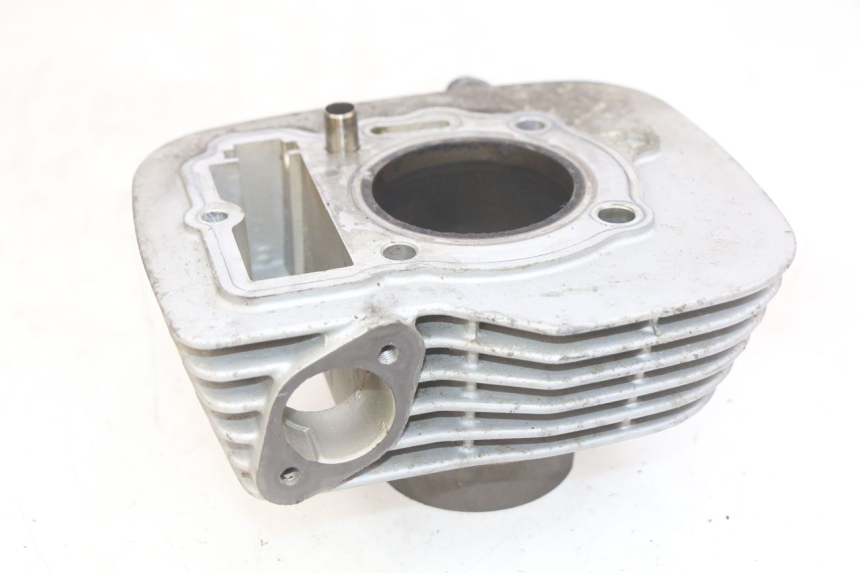 photo de CYLINDER TŁOK DAELIM VJ ROADWIN FI 125 (2008 - 2017) - Szczegóły charakterystyczne