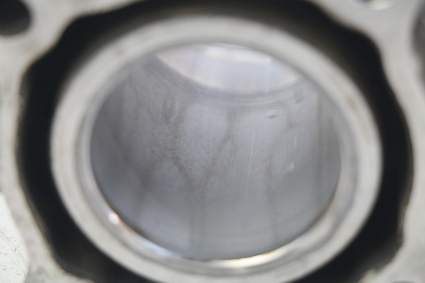 photo de CYLINDER TŁOK YAMAHA XMAX X-MAX 125 (2006 - 2009) - Oznaczenia i referencje