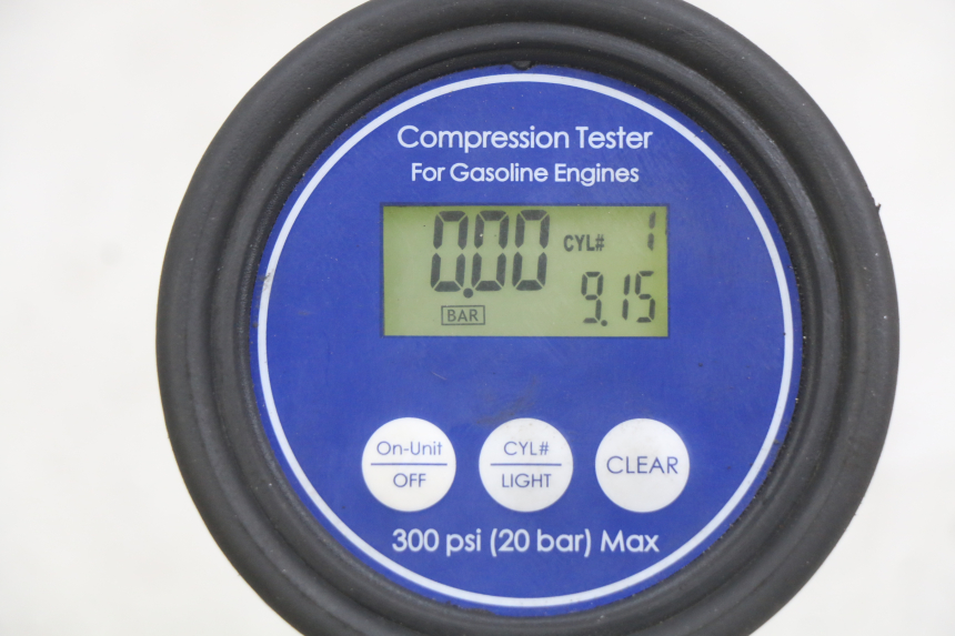 photo de CYLINDER TŁOK YAMAHA X-MAX XMAX 250 (2006 - 2009) - Widok z bliska