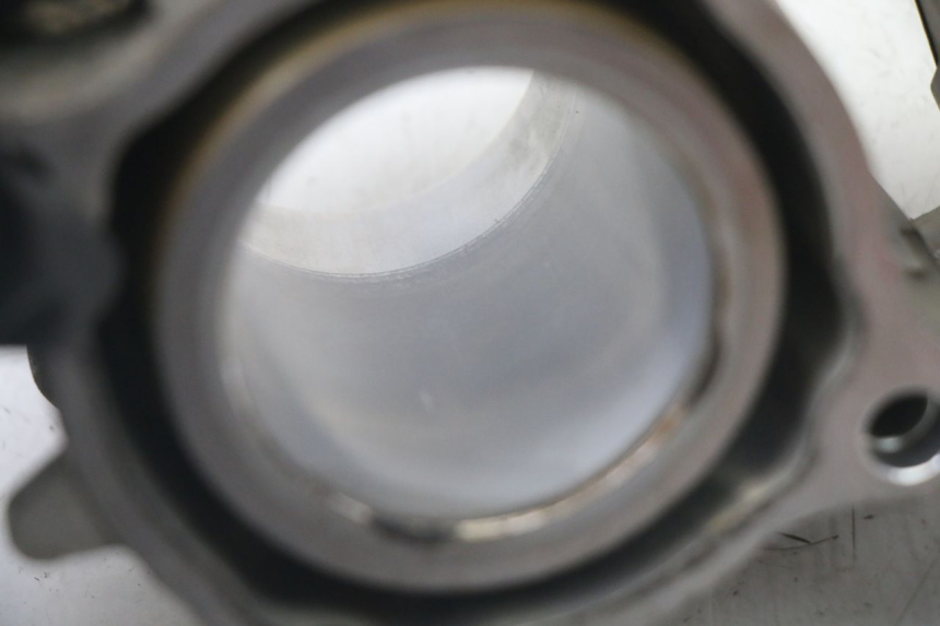 photo de CYLINDER TŁOK YAMAHA X-MAX XMAX 125 (2010 - 2013) - Widok z bliska