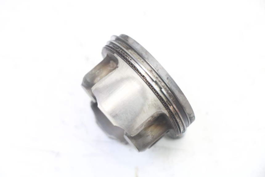 photo de CYLINDER TŁOK YAMAHA X-MAX XMAX 125 (2010 - 2013) - Stan powierzchni