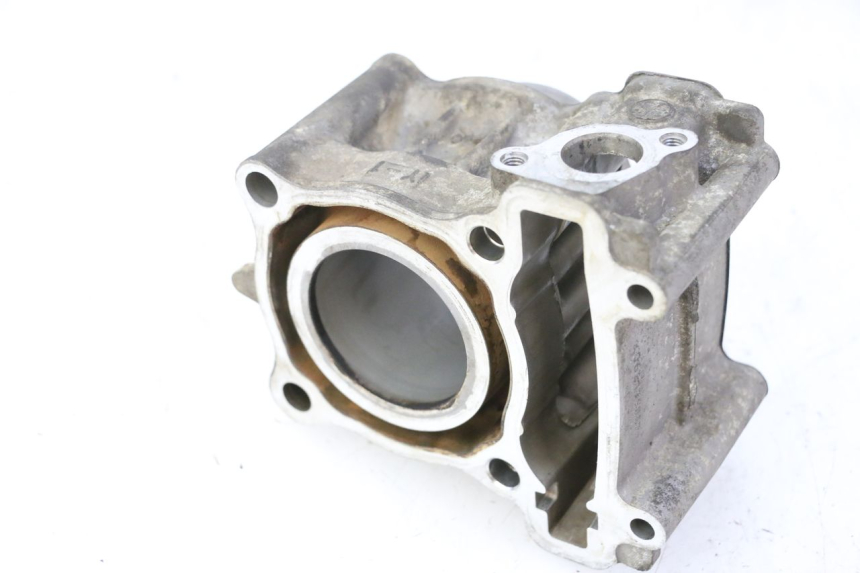 photo de CYLINDER TŁOK YAMAHA X-MAX XMAX 125 (2010 - 2013) - Stan powierzchni