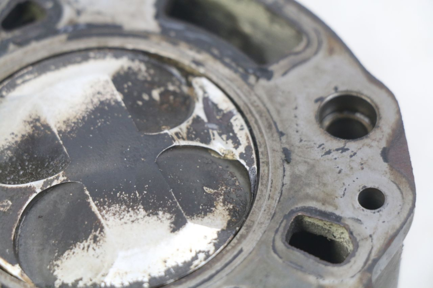 photo de CYLINDER TŁOK PIAGGIO X8 125 (2004 - 2007) - Zbliżenie techniczne