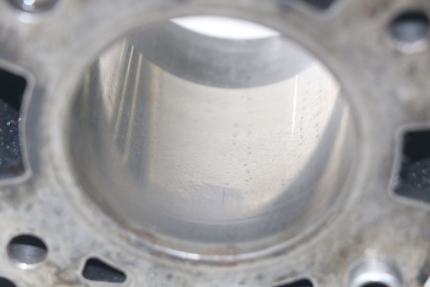 photo de CYLINDER TŁOK PIAGGIO X9 125 (2000 - 2003) - Widok ogólny