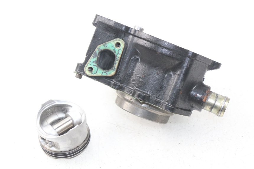 photo de CYLINDER TŁOK PIAGGIO X9 125 (2000 - 2003) - Oznaczenia i referencje