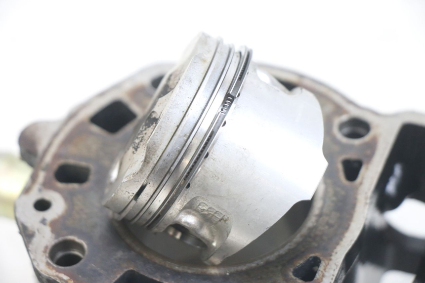 photo de CYLINDER TŁOK PIAGGIO X9 125 (2000 - 2003) - Część sprawdzona