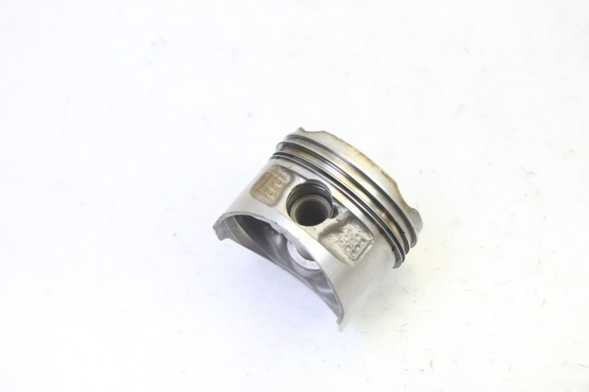 photo de CYLINDER TŁOK PIAGGIO XEVO - X EVO 125 (2007 - 2017) - Zbliżenie komponentów