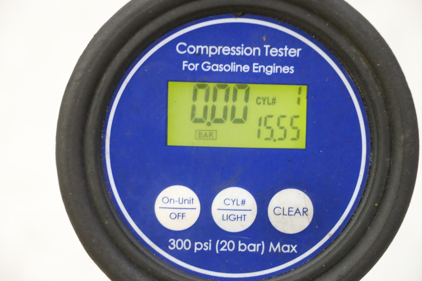 photo de CYLINDER TŁOK PIAGGIO XEVO - X EVO 125 (2007 - 2017) - Zbliżenie techniczne