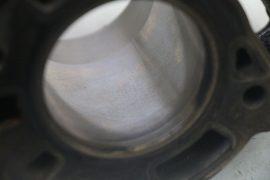 photo de CYLINDER TŁOK PIAGGIO XEVO - X EVO 125 (2007 - 2017) - Punkty mocowania