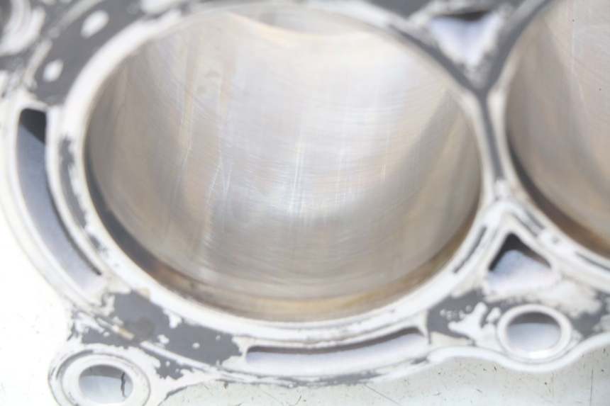 photo de CYLINDER TŁOK YAMAHA XP T-MAX TMAX ABS 530 (2012 - 2015) - Punkty mocowania