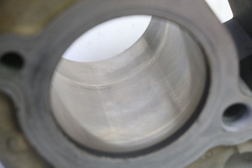 photo de CYLINDER TŁOK YAMAHA YFM R RAPTOR 250 (2008 - 2014) - Alternatywny kąt