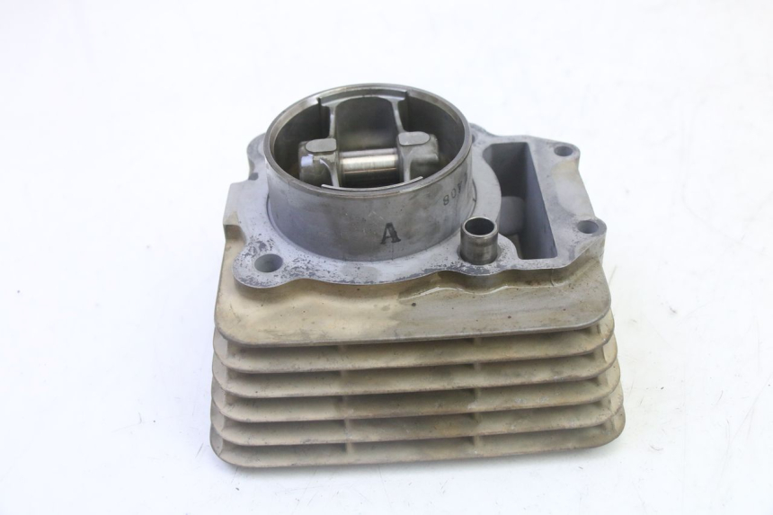 photo de CYLINDER TŁOK YAMAHA YFM R RAPTOR 250 (2008 - 2014) - Inny kąt widzenia