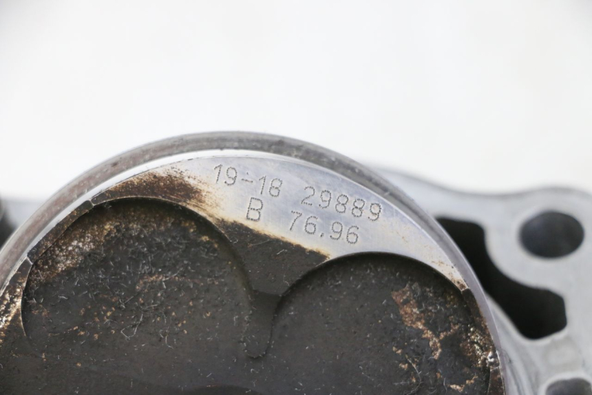 photo de CYLINDER TŁOK YAMAHA YZ-F YZF 250 (2014 - 2018) - Szczegół części