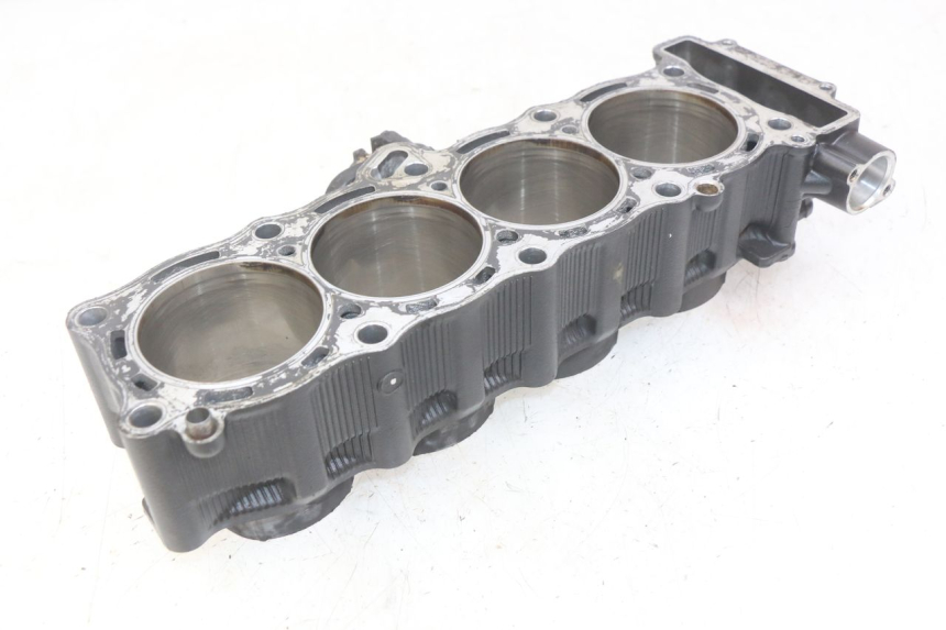 photo de CYLINDER TŁOK YAMAHA YZF R1 1000 (2007 - 2008) - Szczegóły charakterystyczne