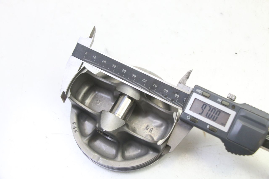 photo de CYLINDER TŁOK YAMAHA YZF YZ-F 450 (2014 - 2016) - Inny kąt widzenia