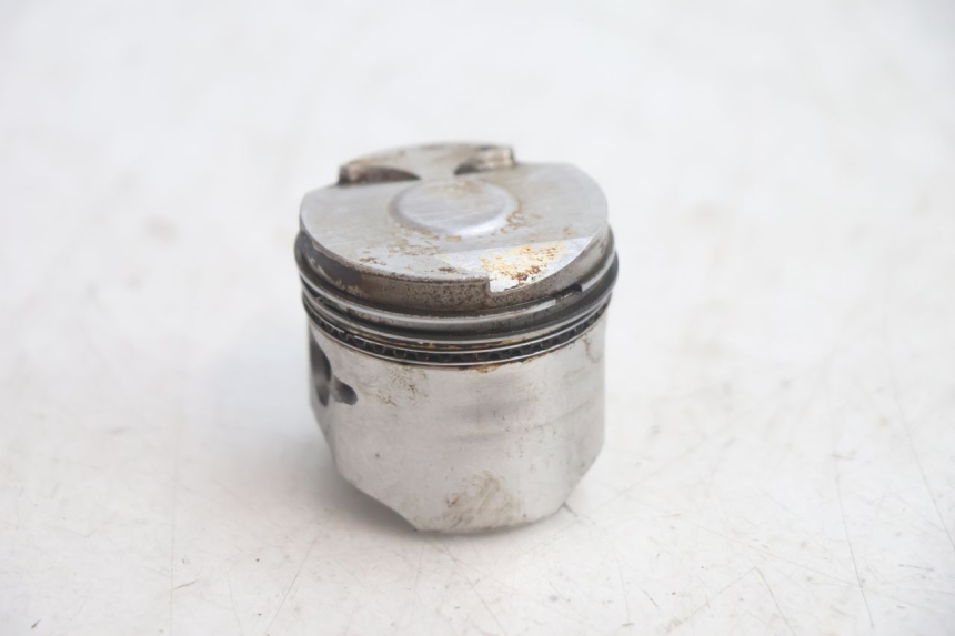 photo de TŁOK CYLINDRA PIAGGIO ZIP IGET 4T 50 (2021 - 2023) - Struktura - zbliżenie
