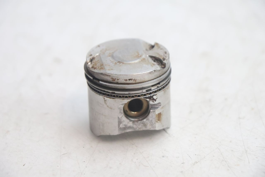 photo de TŁOK CYLINDRA PIAGGIO ZIP IGET 4T 50 (2021 - 2023) - Alternatywny kąt