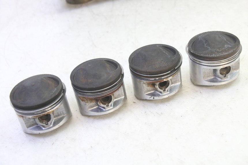 photo de CYLINDER TŁOK KAWASAKI ZR 7 750 (1999 - 2004) - Zoom jakości