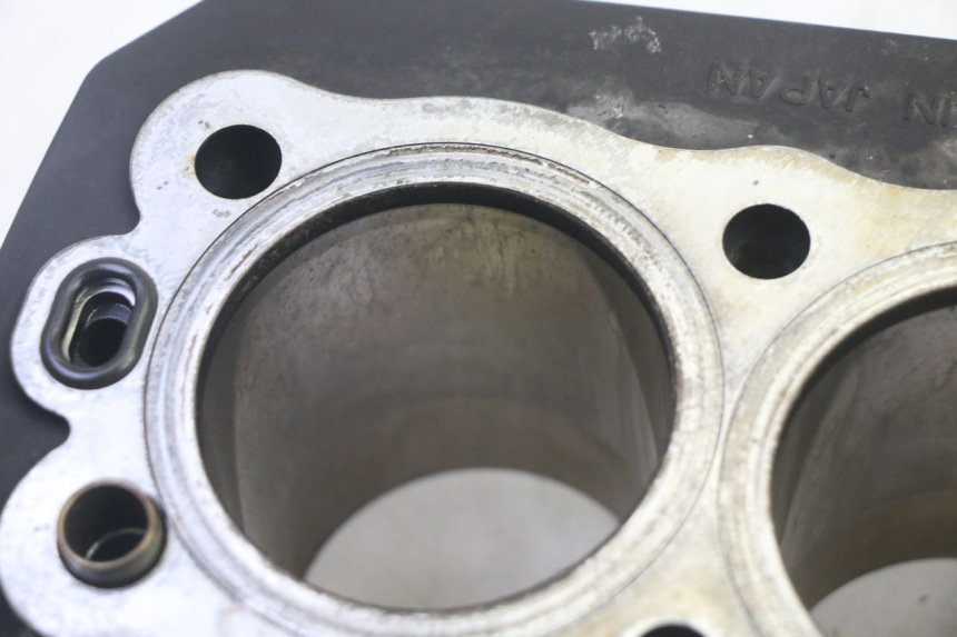 photo de CYLINDER TŁOK KAWASAKI ZR 7 750 (1999 - 2004) - Oznaczenia i referencje