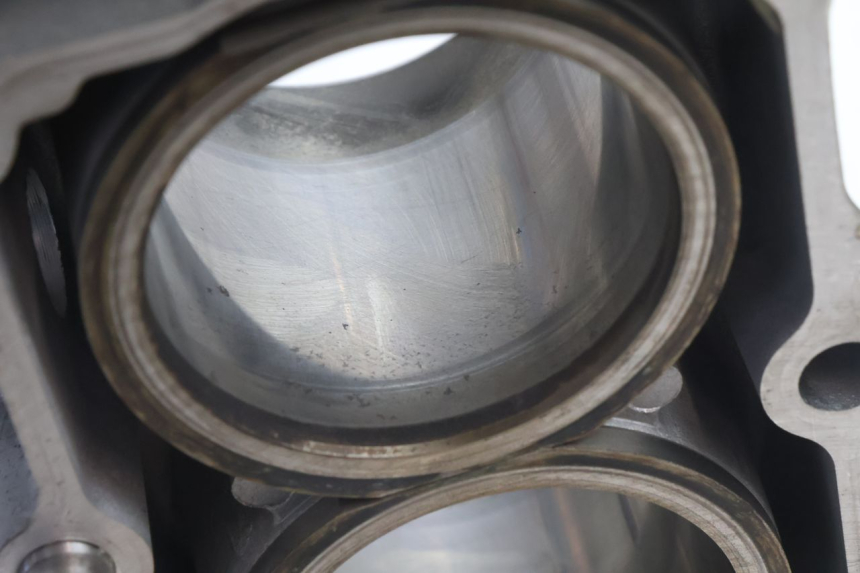 photo de TŁOK CYLINDRA KAWASAKI ZZR 600 (1995 - 2004) - Widok produktu