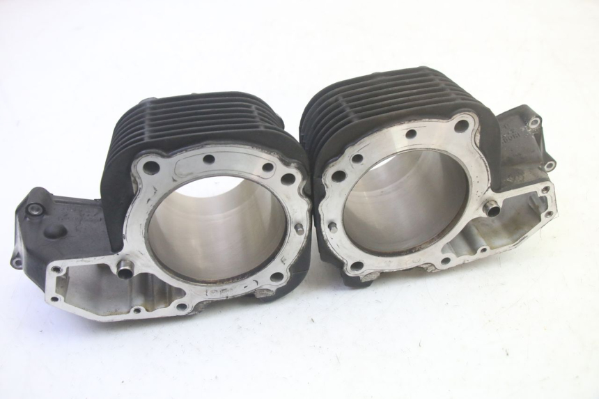 photo de CYLINDER BMW R RT ABS 1200 (2010 - 2014) - Zbliżenie techniczne