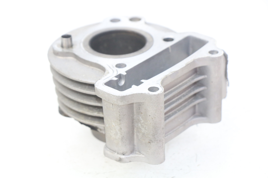 photo de CYLINDER TNT MOTOR ROMA 10' 4T 50 (2007 - 2018) - Zoom stanu zużycia