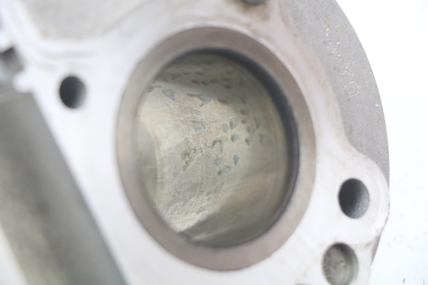 photo de CYLINDER TNT MOTOR ROMA 10' 4T 50 (2007 - 2018) - Punkty mocowania