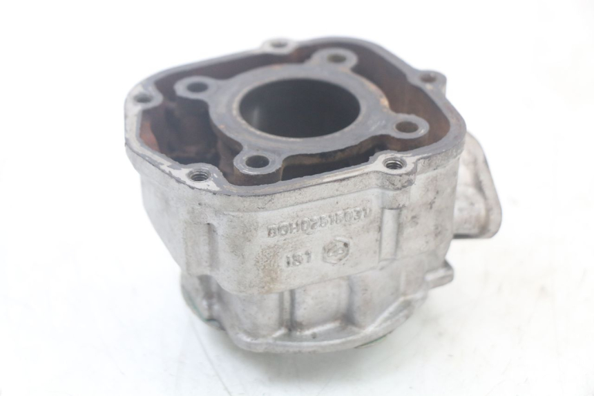 photo de CYLINDER DERBI SENDA SM X-TREME 50 (2006 - 2010) - Szczegół części