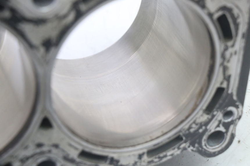 photo de CYLINDER YAMAHA TDM ABS 900 (2002 - 2014) - Część sprawdzona