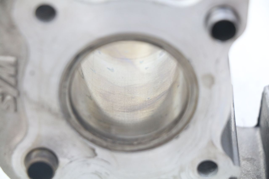 photo de CYLINDER PEUGEOT TWEET ACTIVE 4T 50 (2018 - 2022) - Zoom stanu zużycia