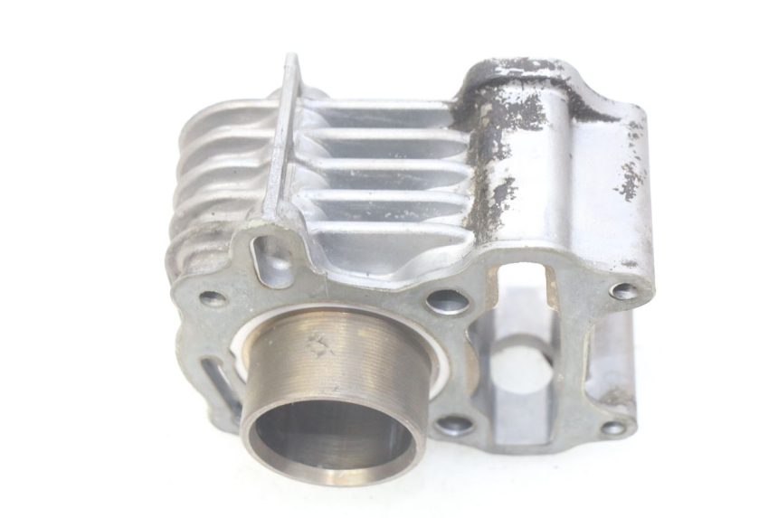 photo de CYLINDER PEUGEOT TWEET ACTIVE 4T 50 (2018 - 2022) - Stan powierzchni