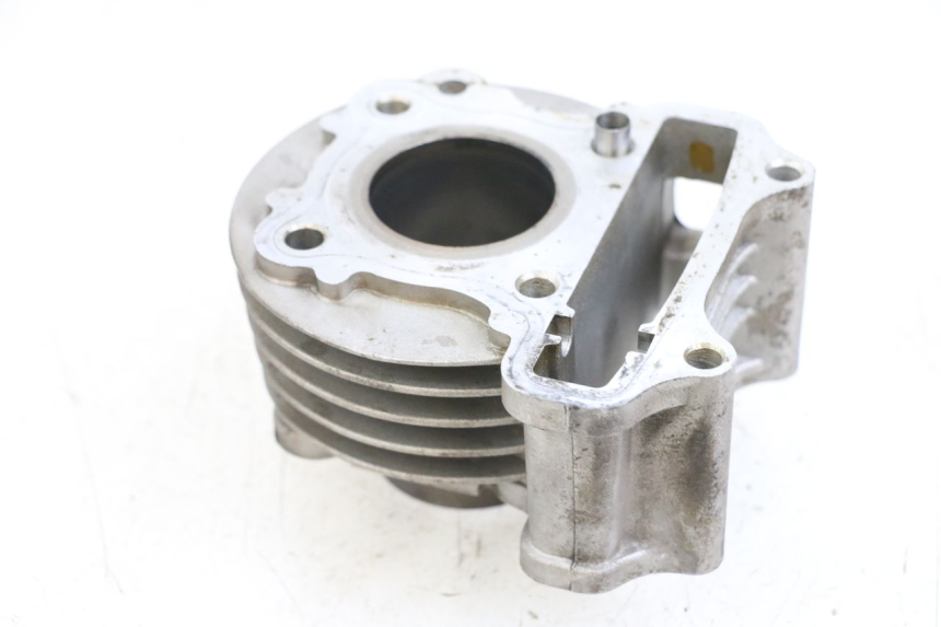 photo de CYLINDER PEUGEOT V-CLIC VCLIC 50 (2007 - 2013) - Widok główny