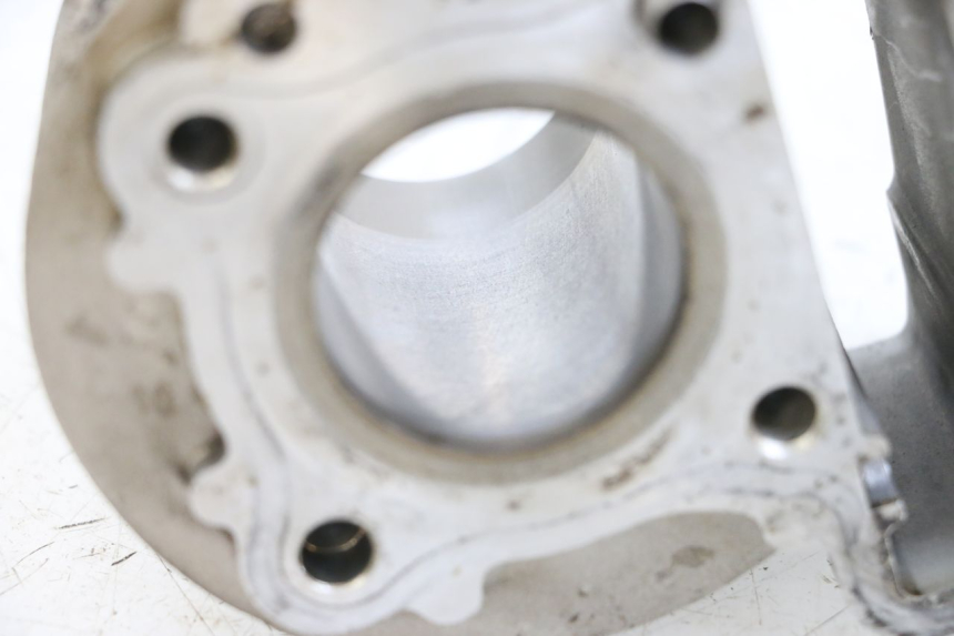 photo de CYLINDER PEUGEOT V-CLIC VCLIC 50 (2007 - 2013) - Zbliżenie techniczne