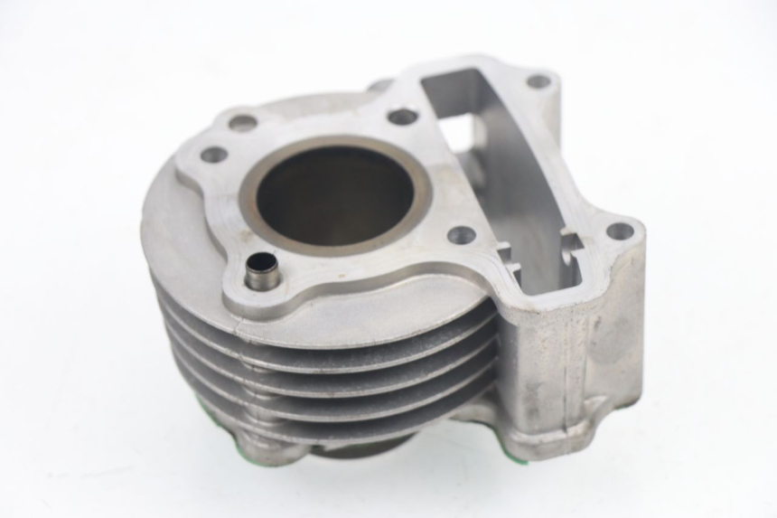 photo de CYLINDER JM MOTORS VIPER 4T 50 (2015 - 2022) - Stan powierzchni