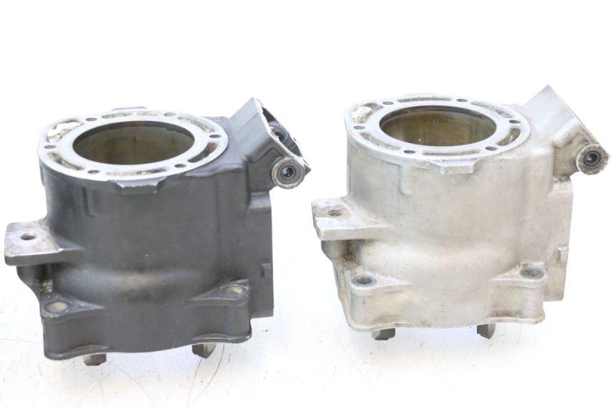 photo de CYLINDER YAMAHA WAVE RUNNER GP R 1200 (2000 - 2003) - Punkty mocowania