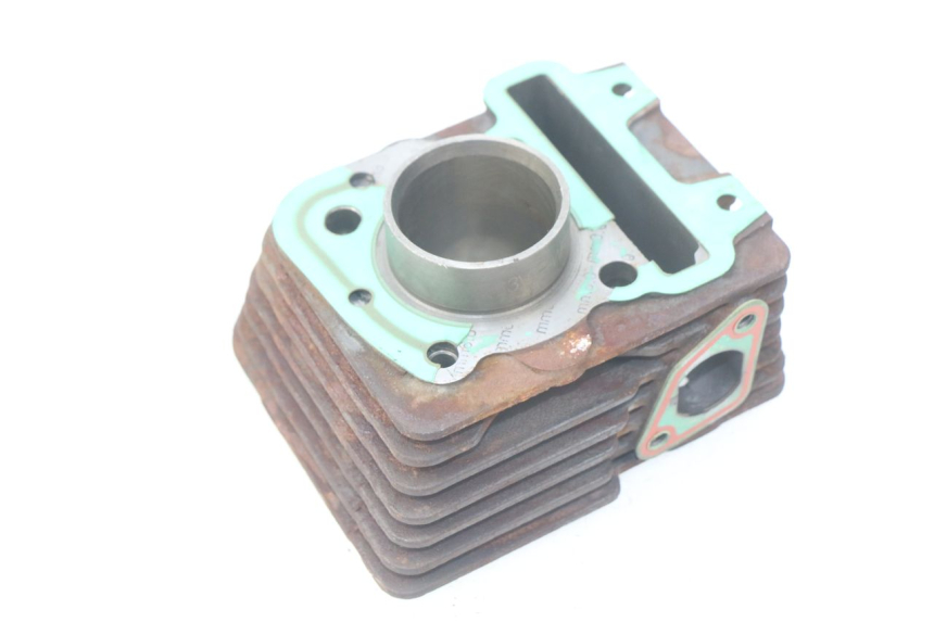 photo de CYLINDER PIAGGIO ZIP 4T 50 (2018 - 2020) - Zbliżenie techniczne