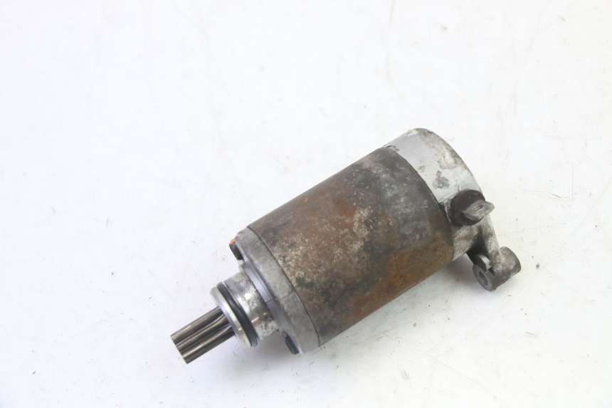 photo de ROZRUSZNIK HYOSUNG GV AQUILA 125 (2000 - 2009) - Widok główny