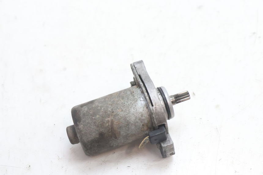 photo de ROZRUSZNIK MBK BOOSTER SPIRIT 50 (1999 - 2003) - Inny kąt widzenia