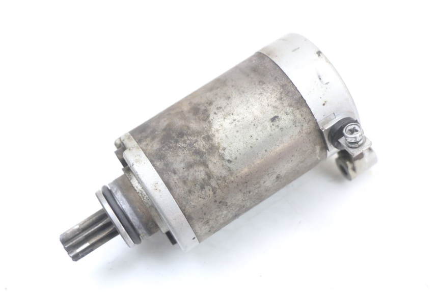 photo de ROZRUSZNIK HYOSUNG GF 125 (2001 - 2005) - Inny kąt widzenia