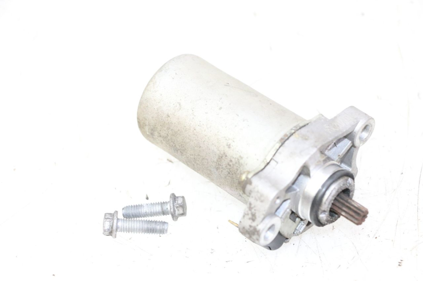 photo de ROZRUSZNIK PIAGGIO LIBERTY 4T 50 (2009 - 2015) - Inny kąt widzenia