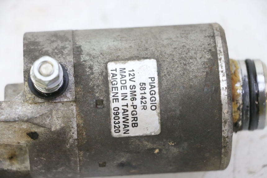 photo de ROZRUSZNIK PIAGGIO MP3 RL 250 (2006 - 2010) - Inny kąt widzenia